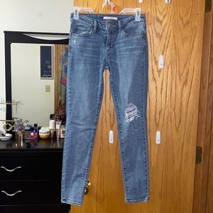 Levi’s 711 Skinny Size 25 L28- Lightly used